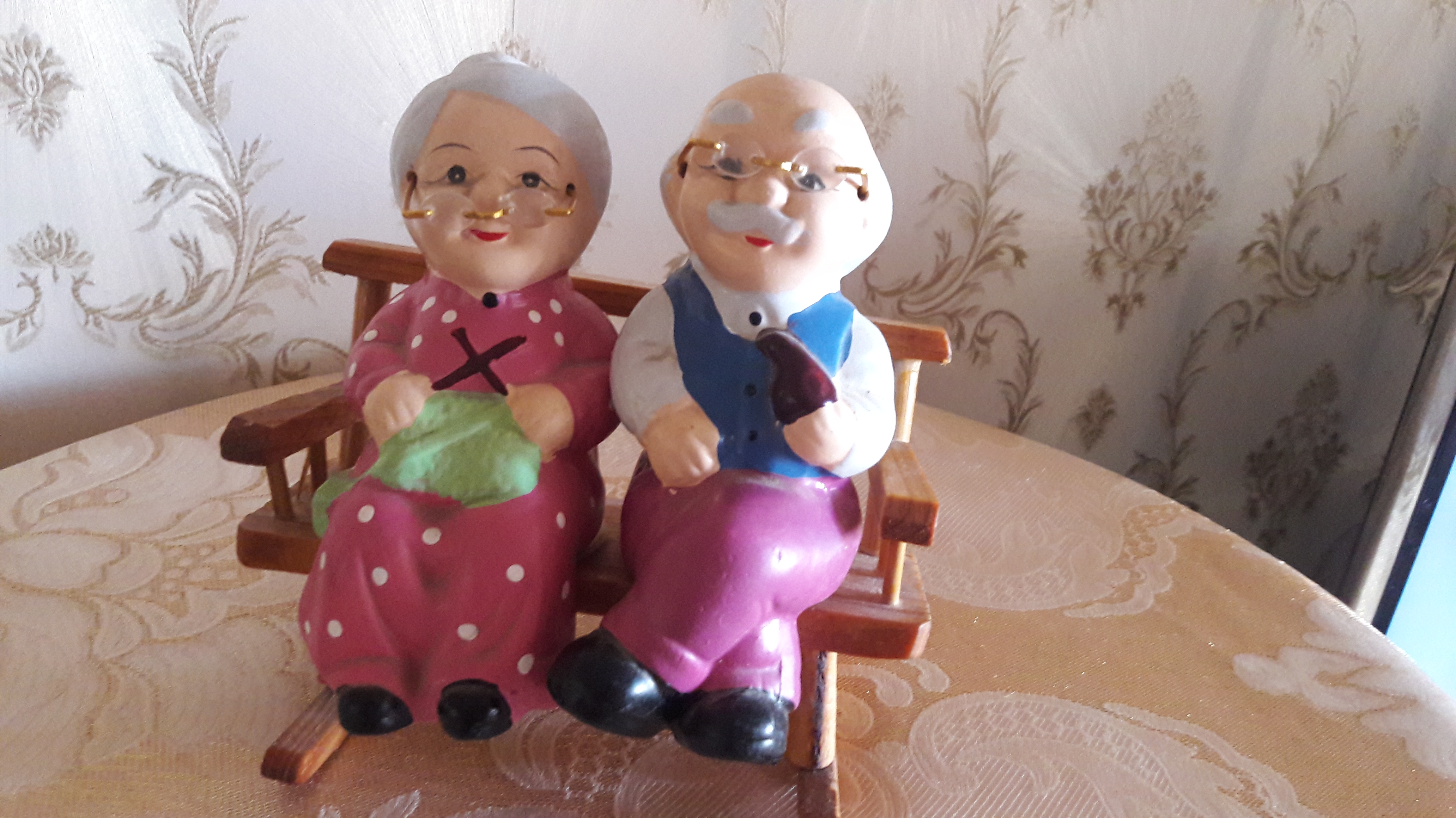 Фигурки на торт бабушка и дедушка